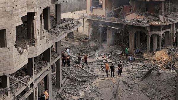 Число погибших при израильских ударах по сектору Газа выросло до 21 822