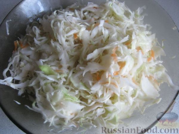 Капустный салат с чесноком
